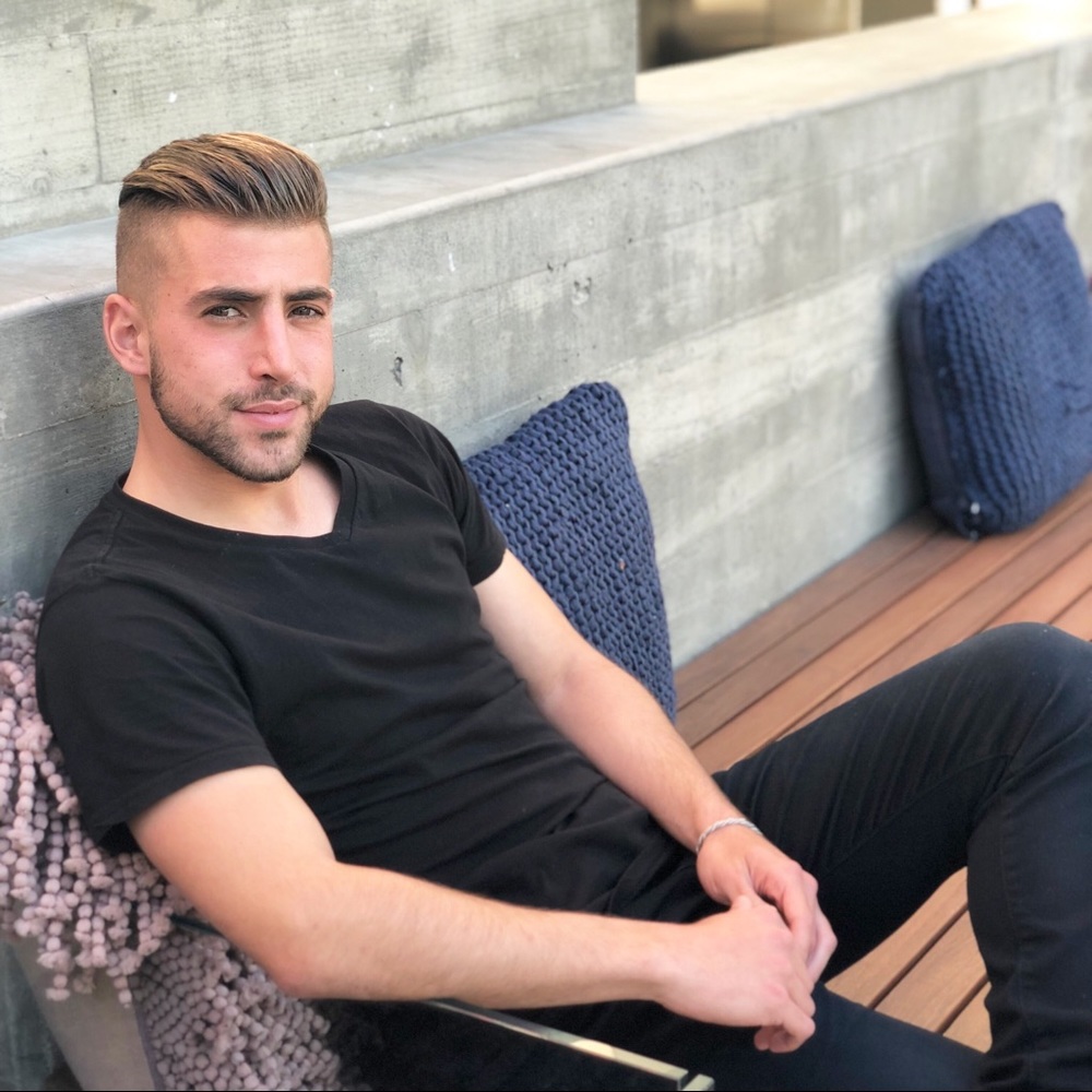 Meet your Posher, Mohamad saab